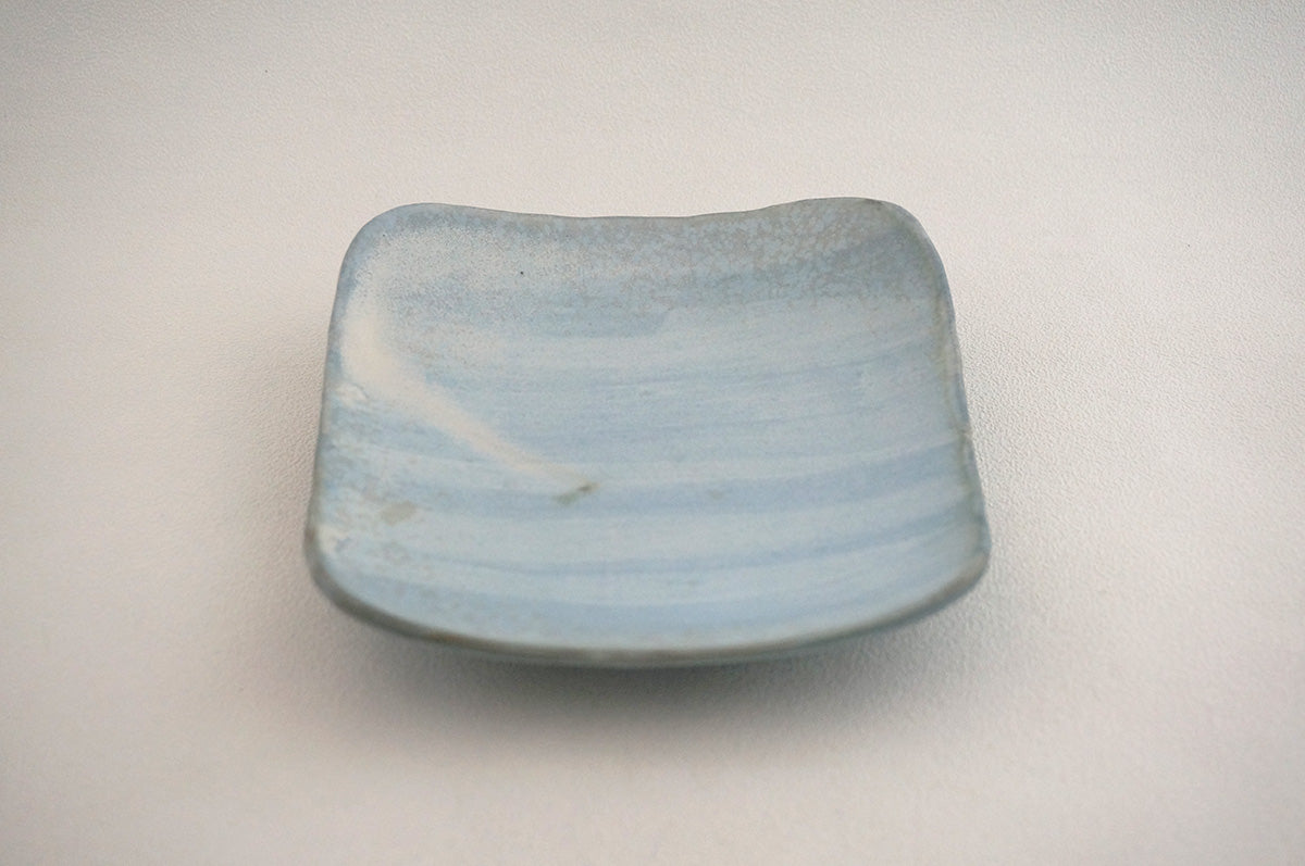 002 菓子皿