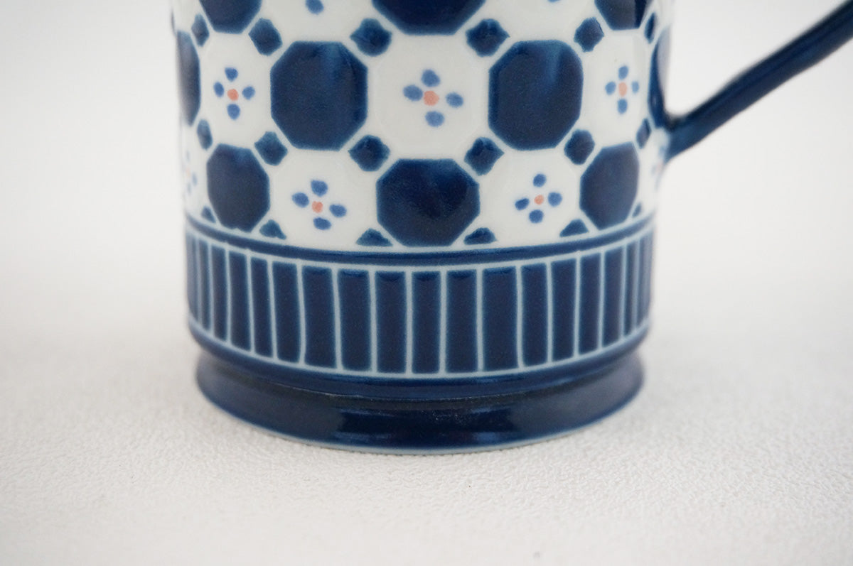 002 足付きマグカップ 1/2/3