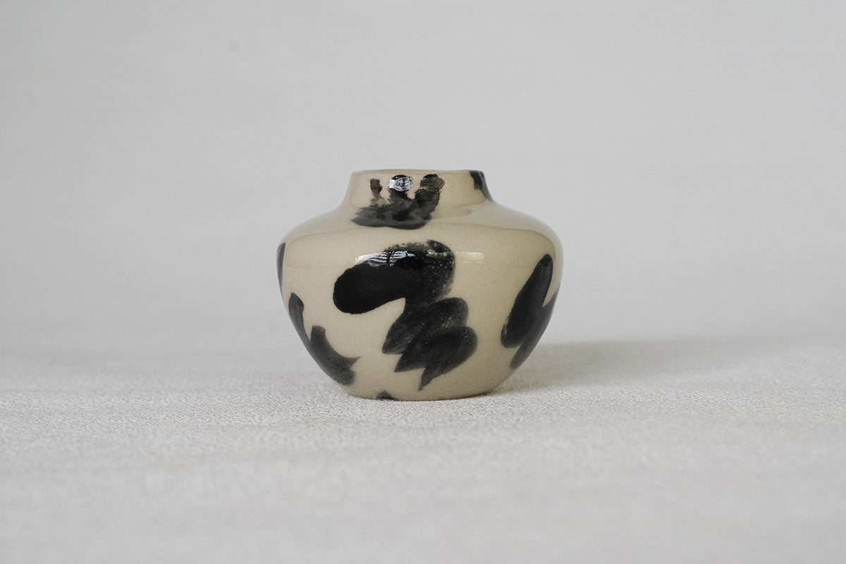 002 ペイント花器（中）
