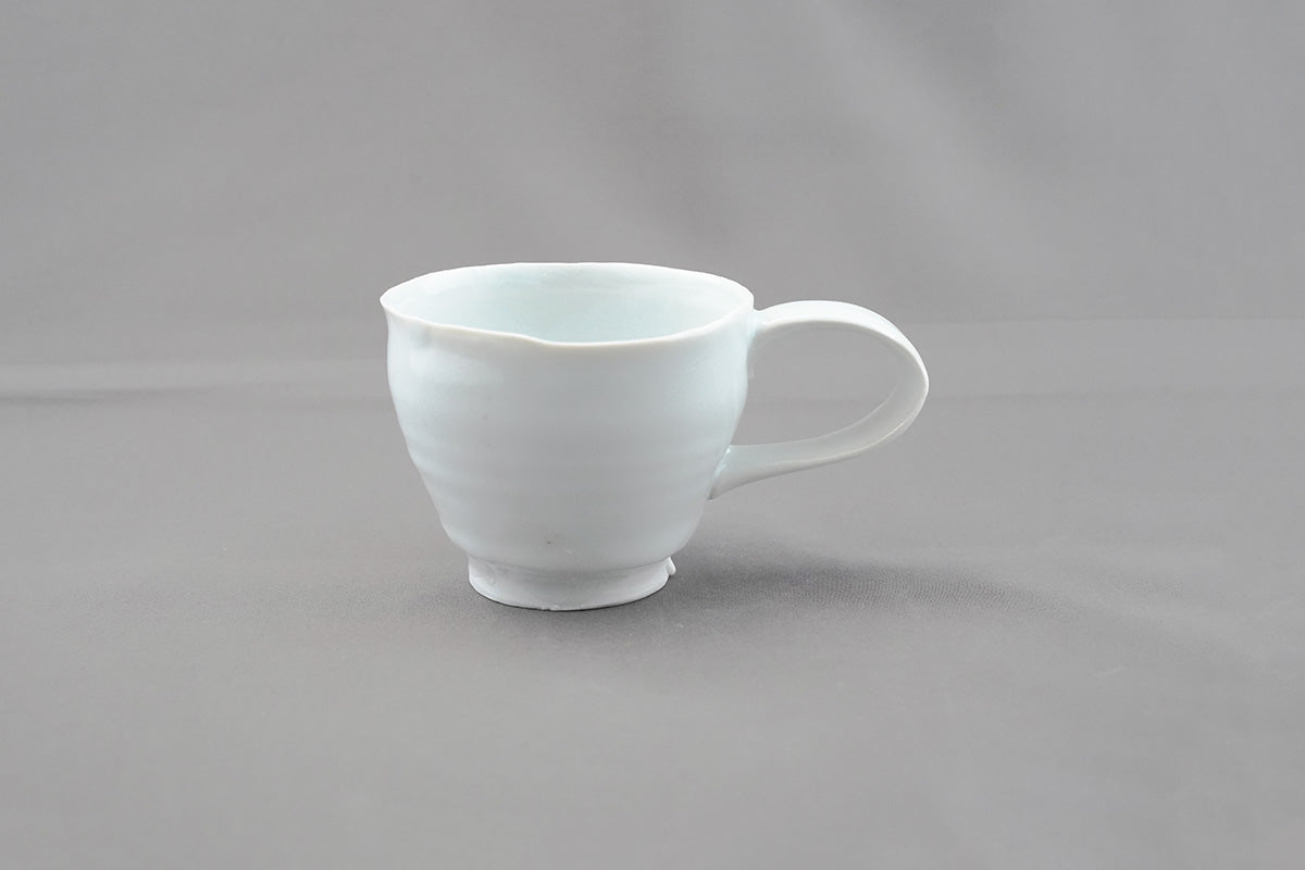 001 cup