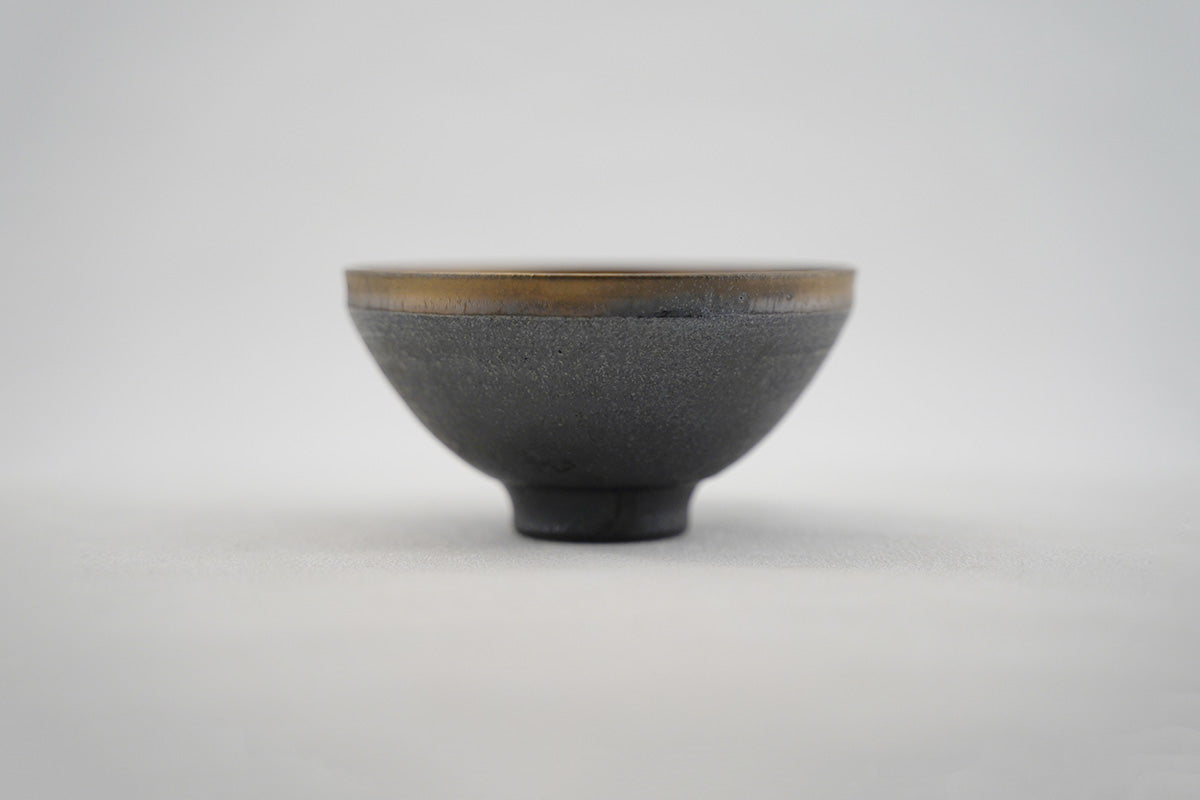 002 黒彩　飯碗（M）