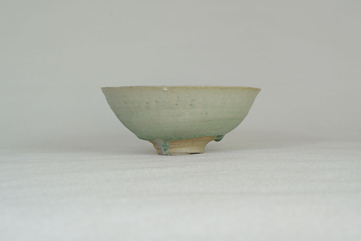 003 灰釉飯碗