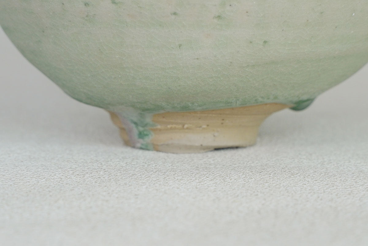 003 灰釉飯碗