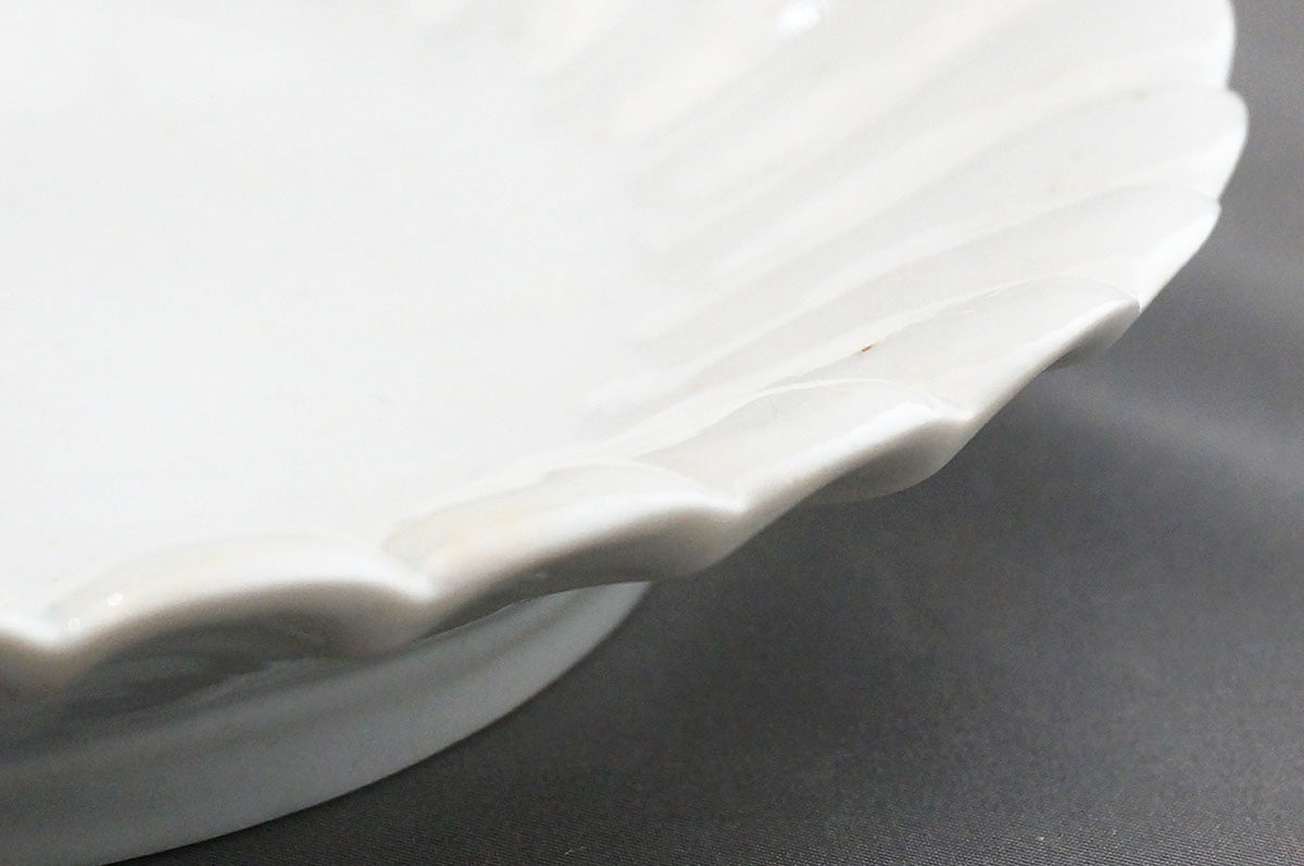 003 青白磁輪花皿（7寸）