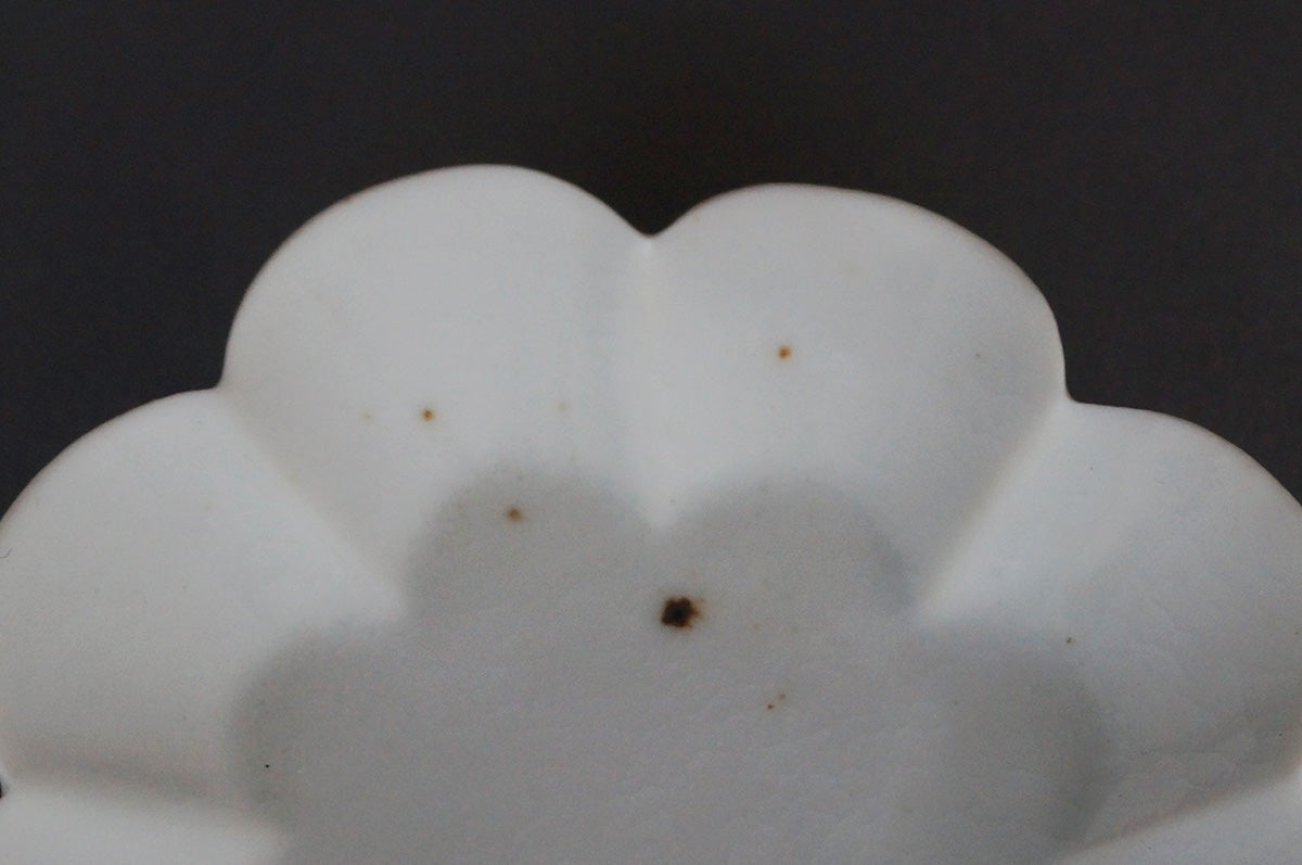 004 青白磁小皿 3