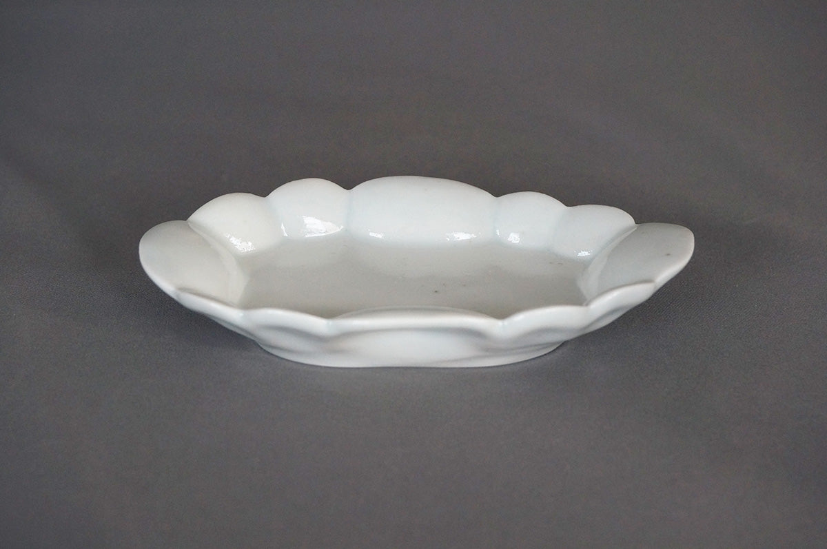 004 青白磁小皿 4