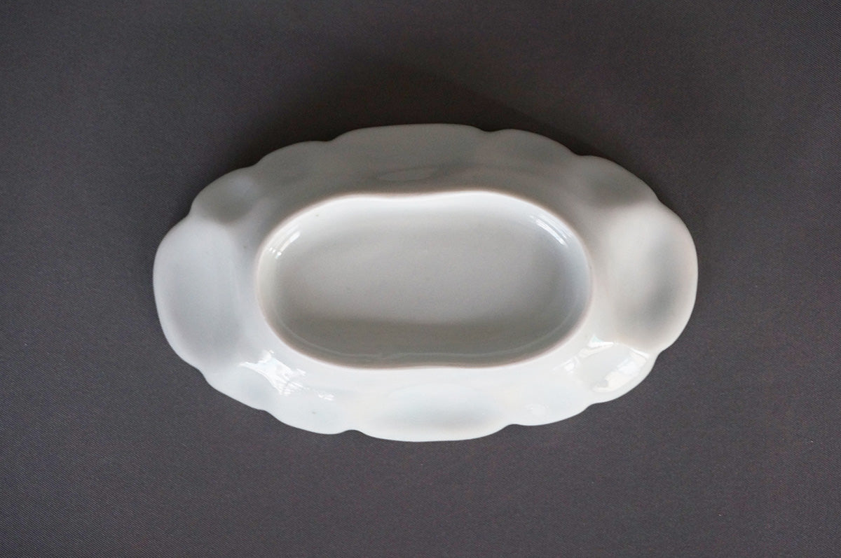 004 青白磁小皿 4