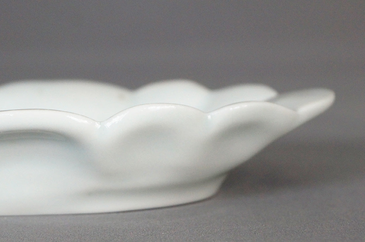 004 青白磁小皿 4