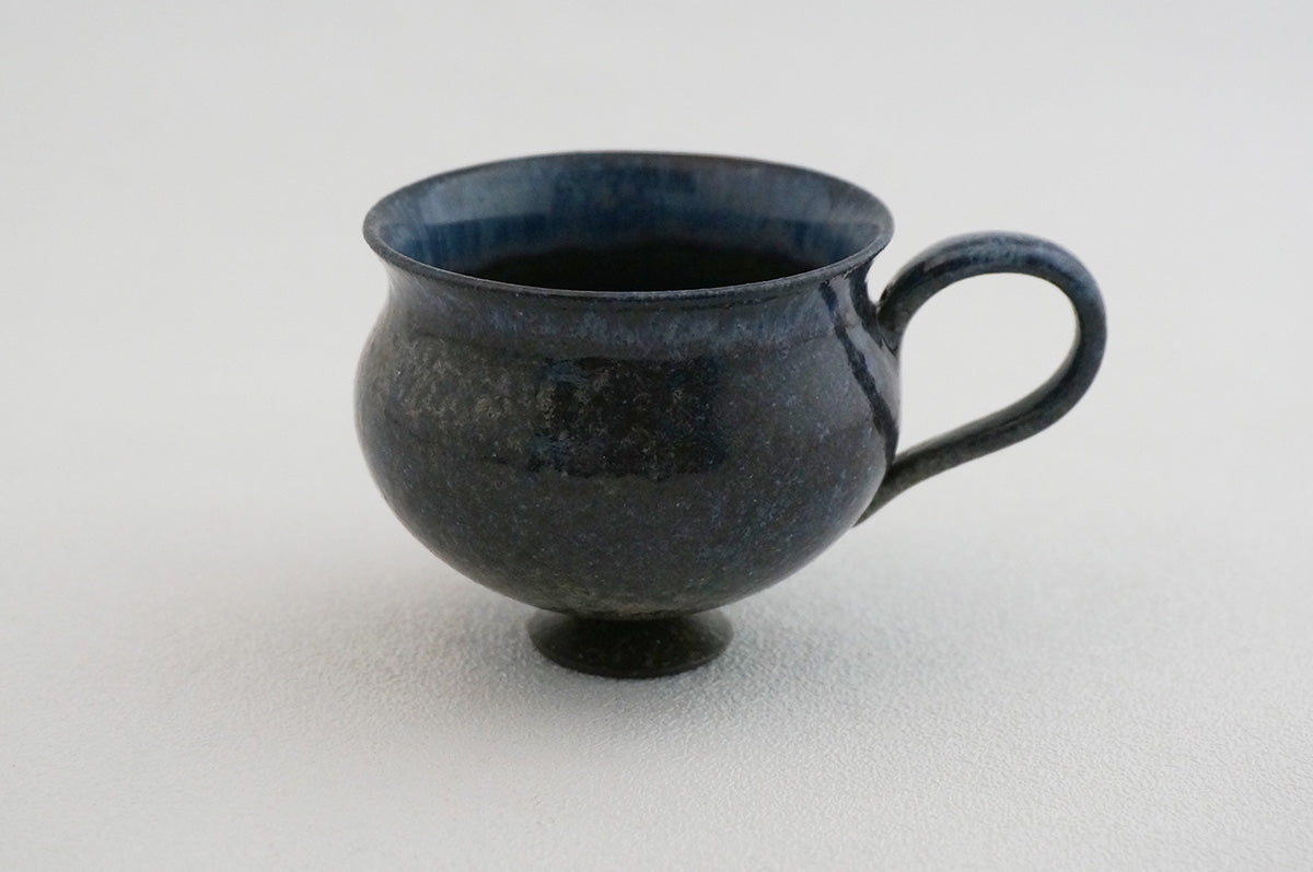004 コーヒーカップ B