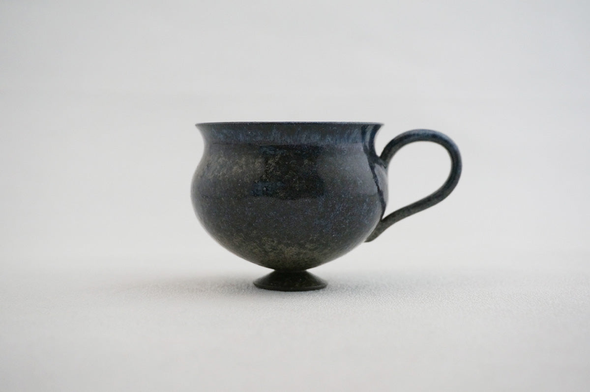 004 コーヒーカップ B