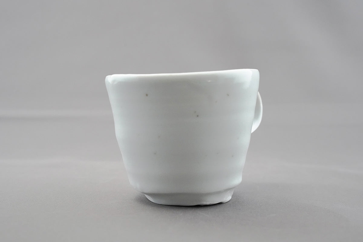 004 cup