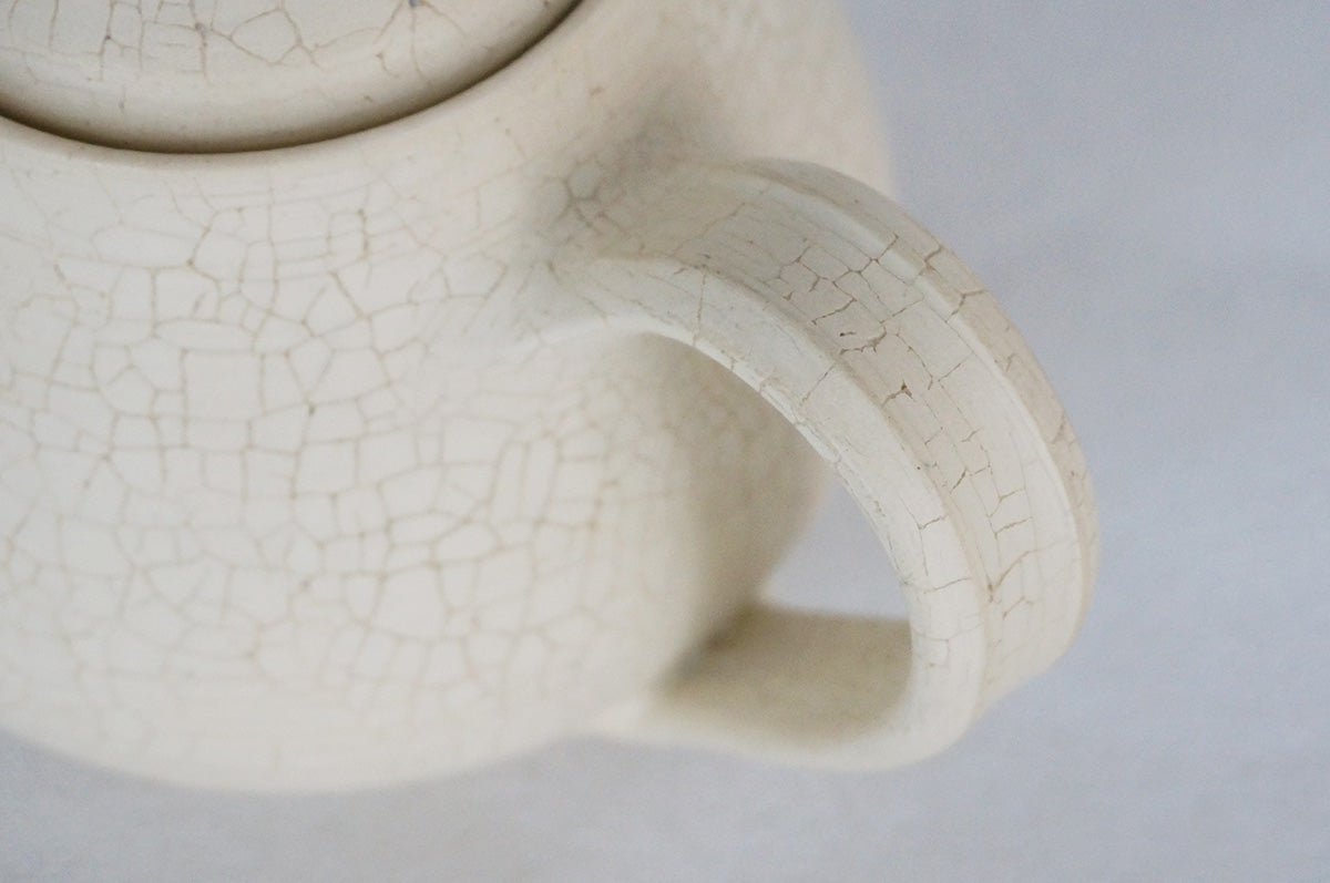 005 白梅花皮　ポット（小）