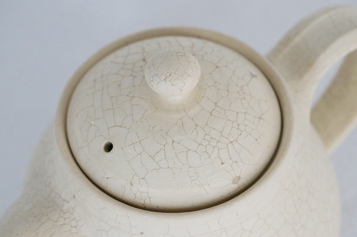 005 白梅花皮　ポット（小）