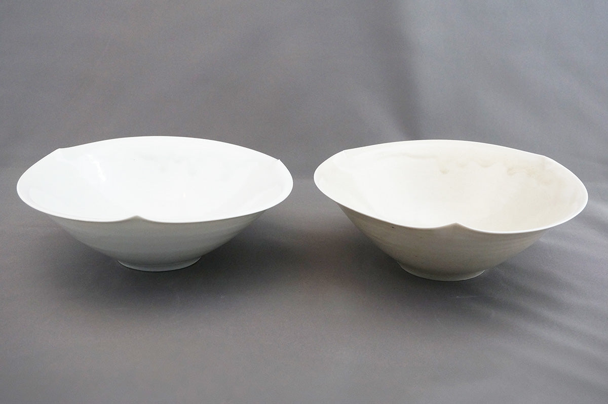 006 青白磁三ッ輪花パスタ鉢 (7寸)