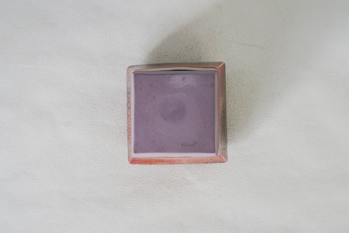 007 四角い蓋物