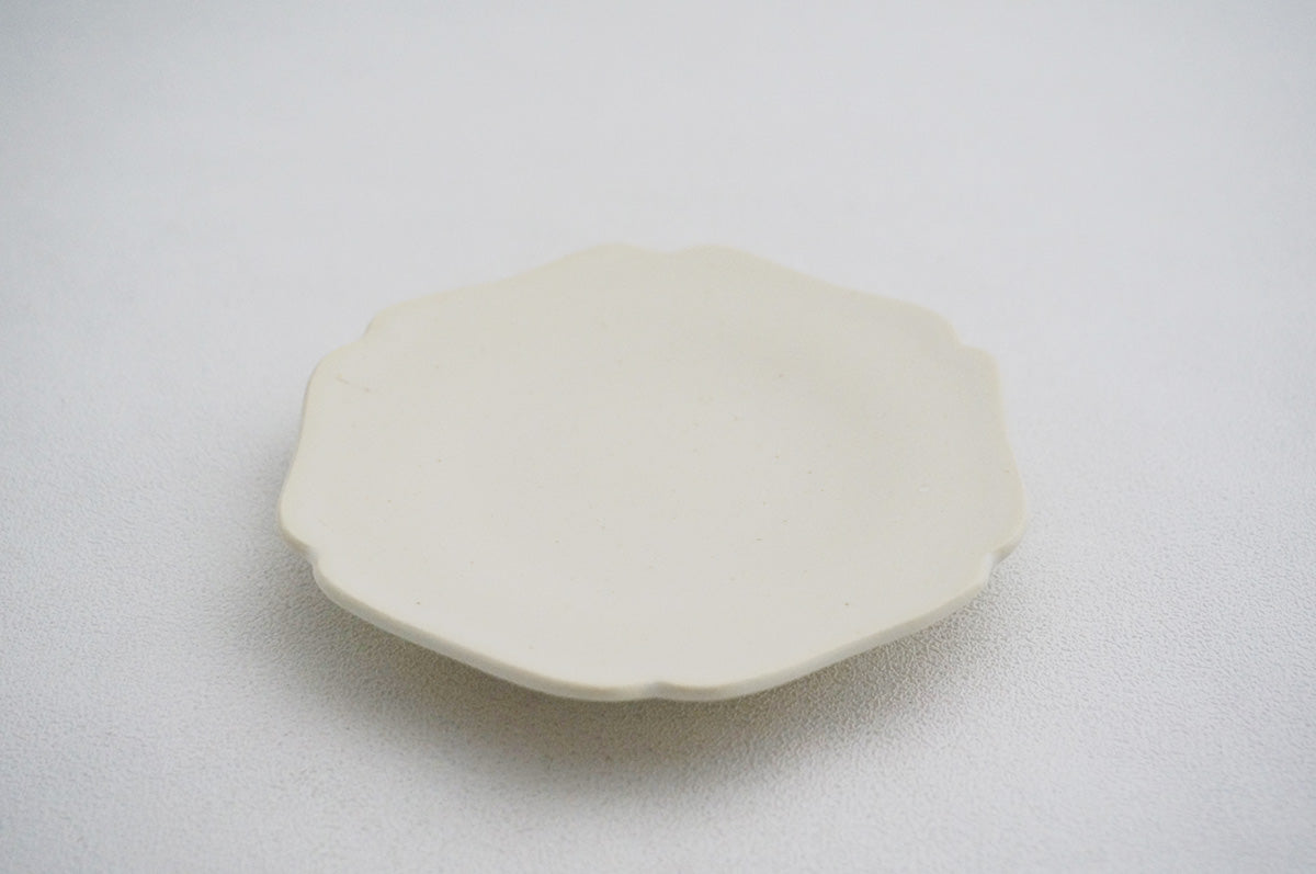 003 多角形皿（M）1/2