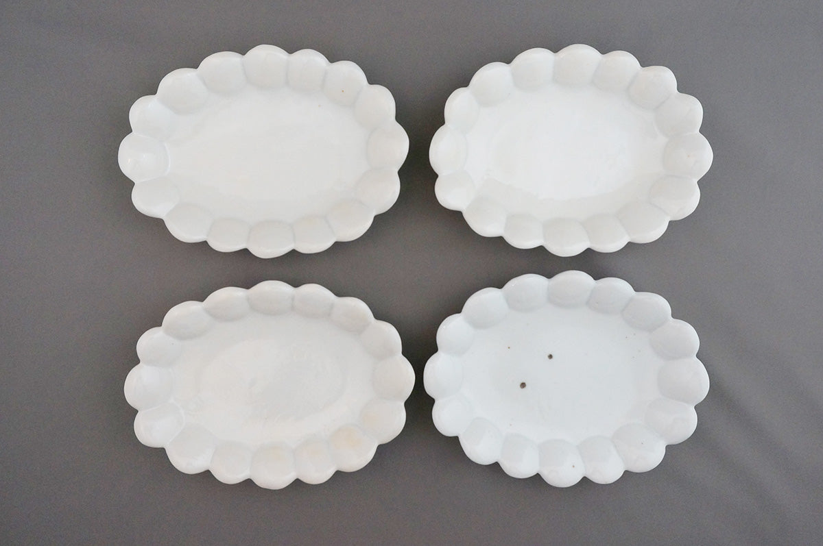 008 青白磁丸輪花オーバル(M)