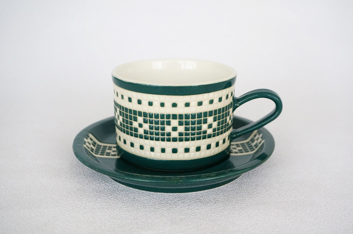 011 カップ＆ソーサー