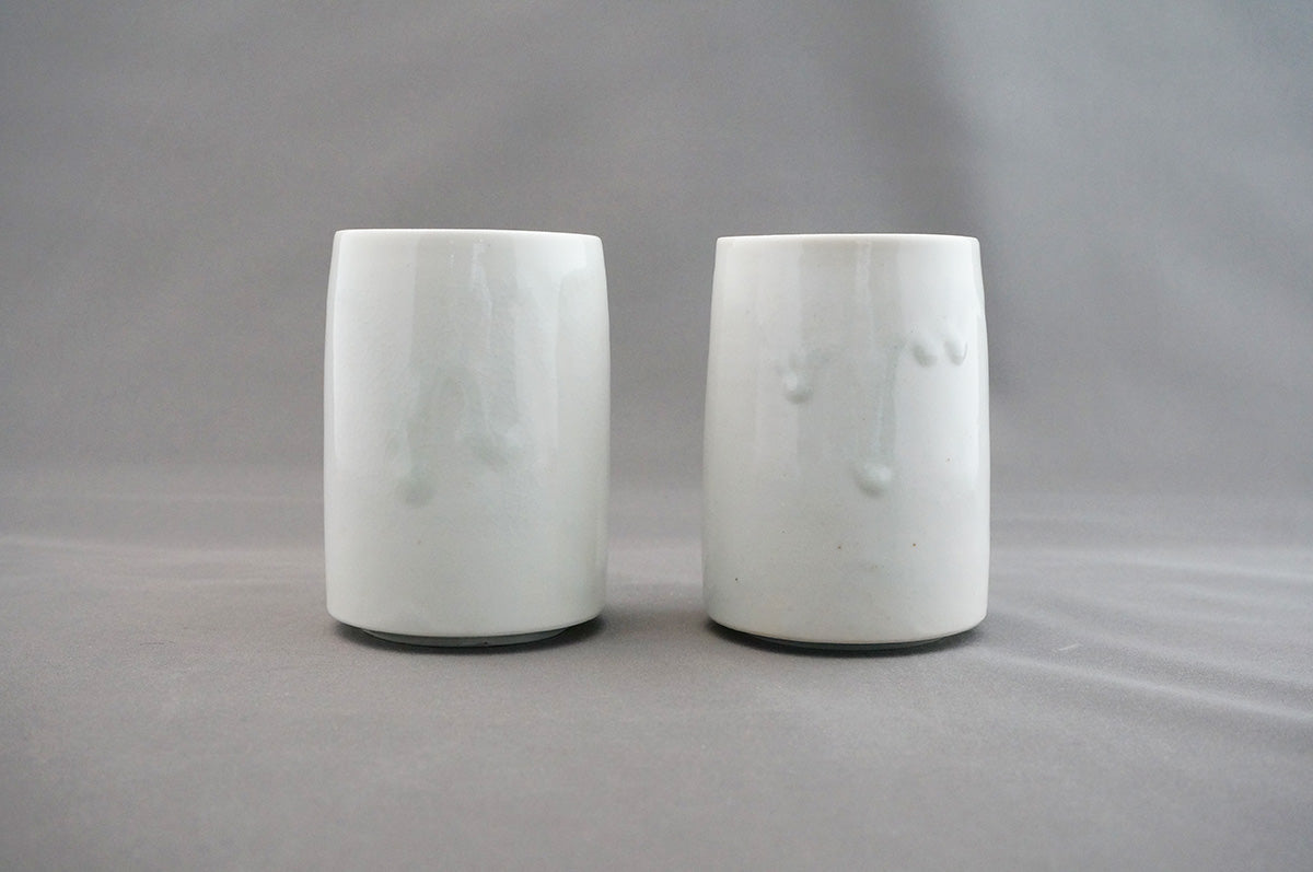 011 青白磁切立湯呑