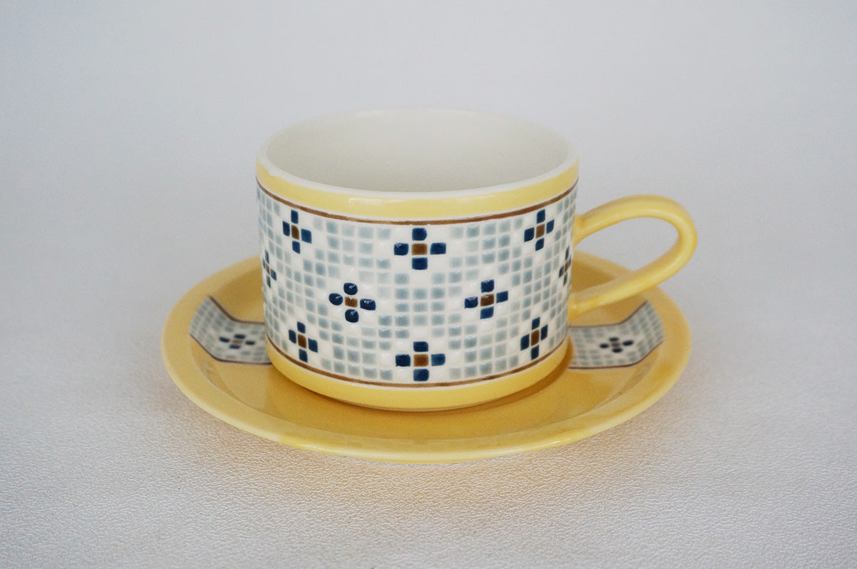 011 カップ＆ソーサー