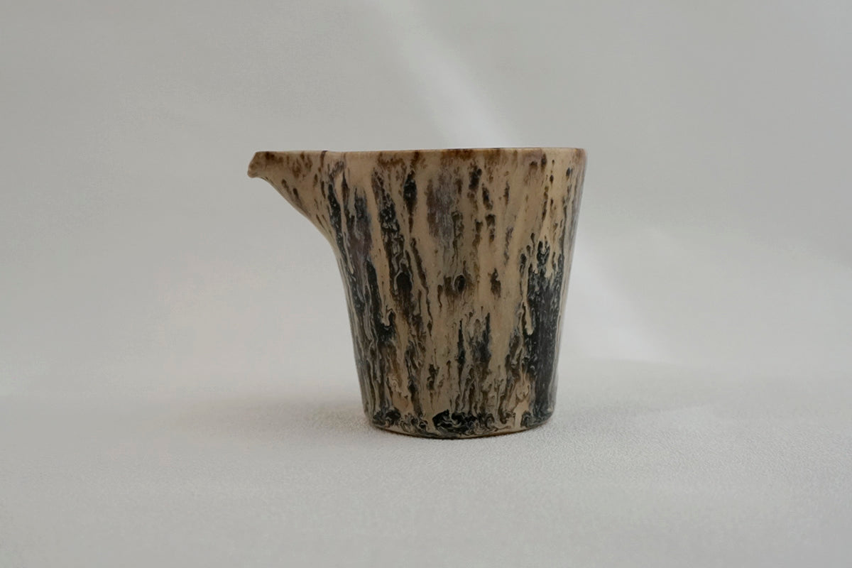012 黒流×シルバー 片口