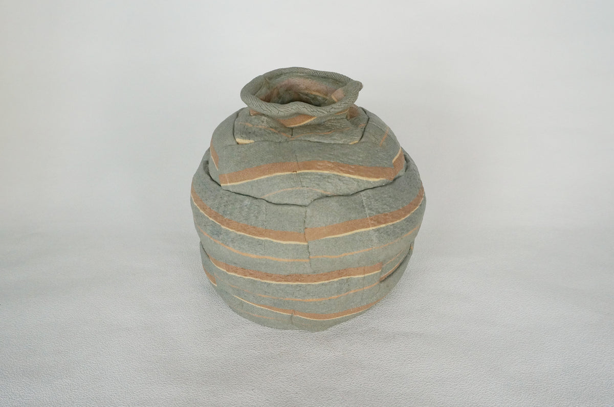 012 布目花器（大）C