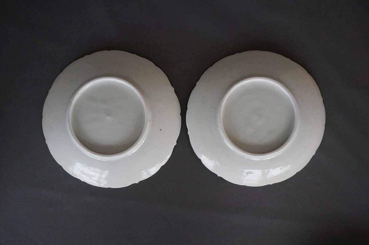 015 青白磁稜花皿 (6寸) 目跡あり