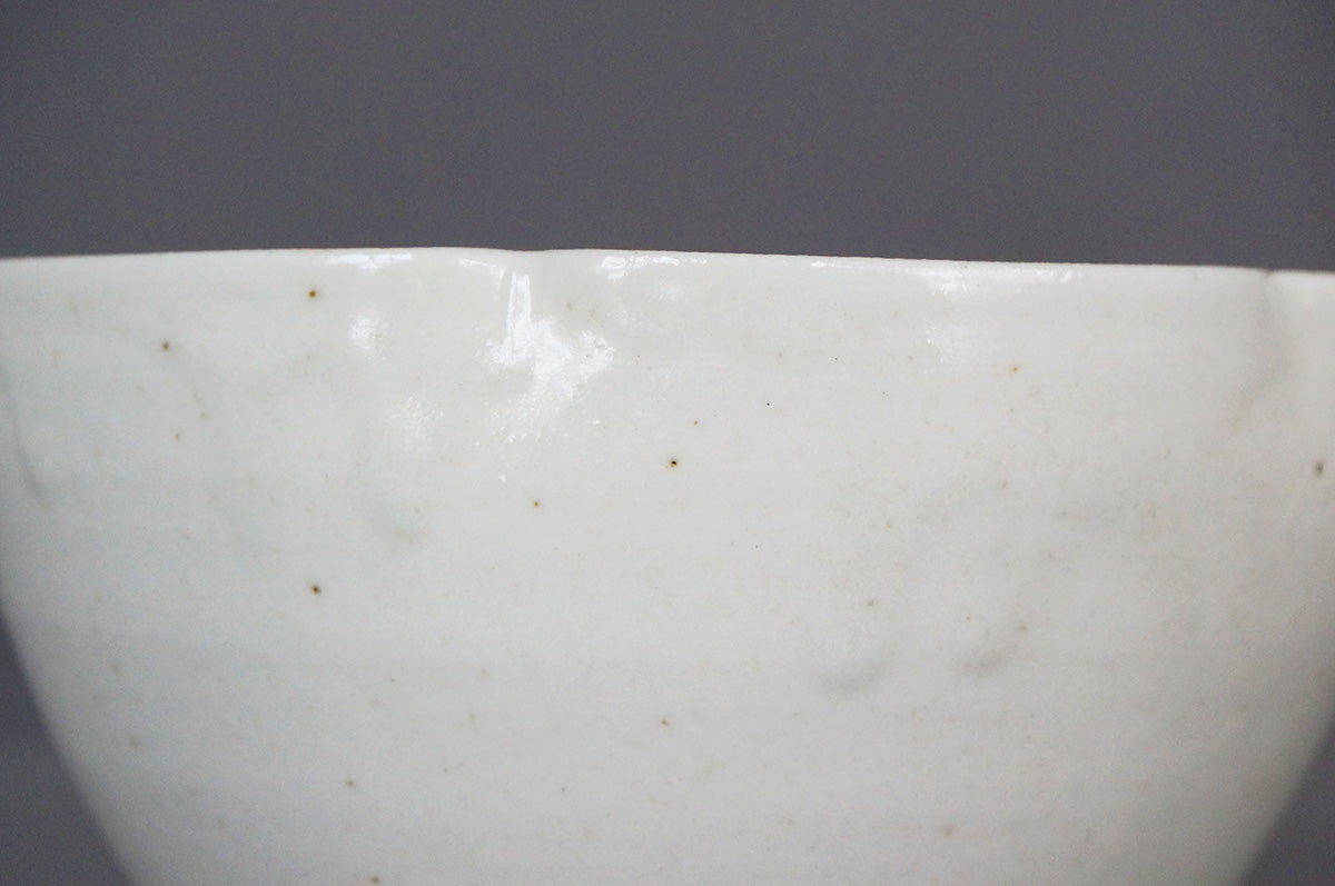 019 青白磁輪花深鉢 (小)