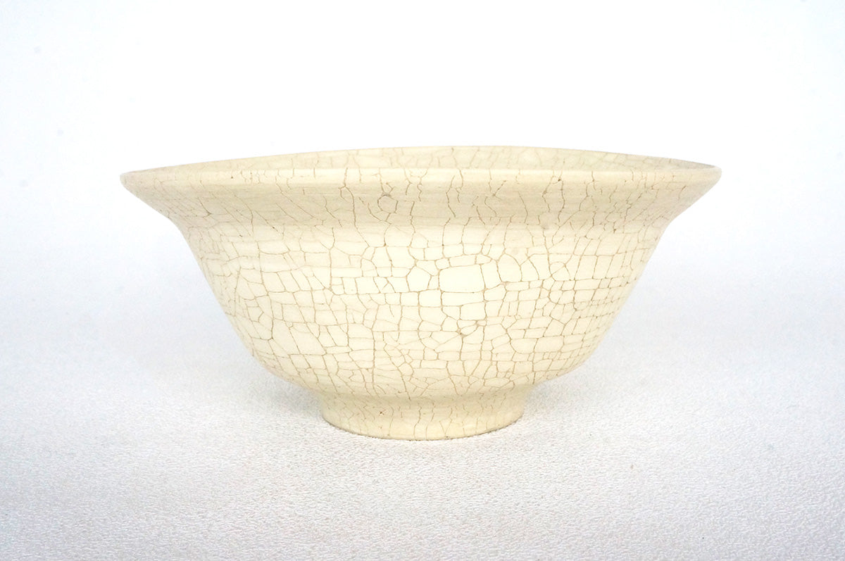 020 白梅花皮　ゆがみ鉢