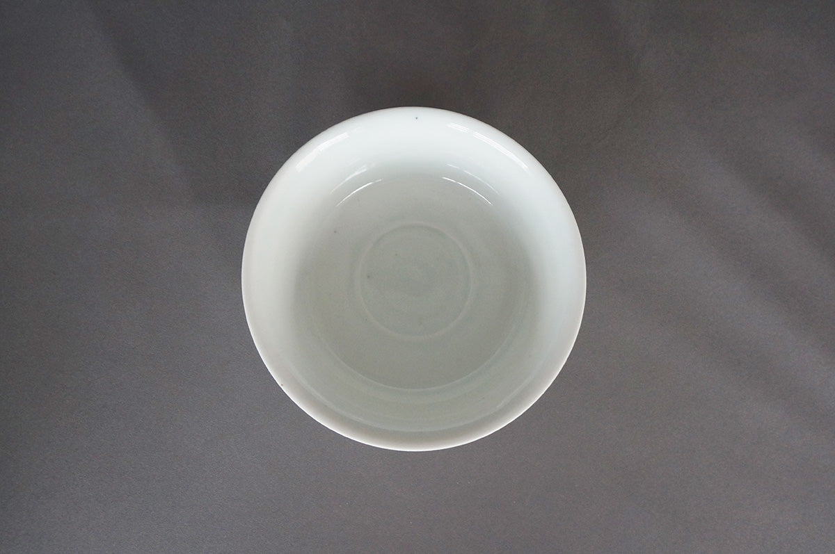 020 青白磁八角高台縁反小鉢