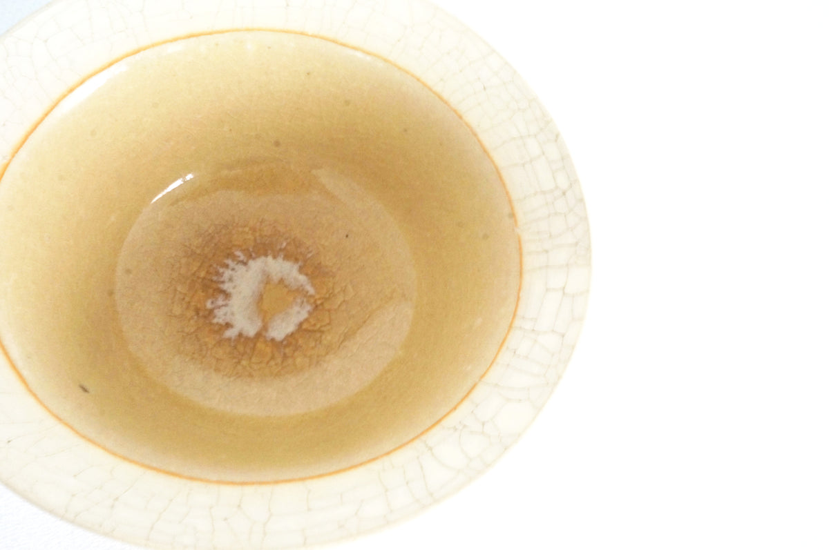 020 白梅花皮　ゆがみ鉢