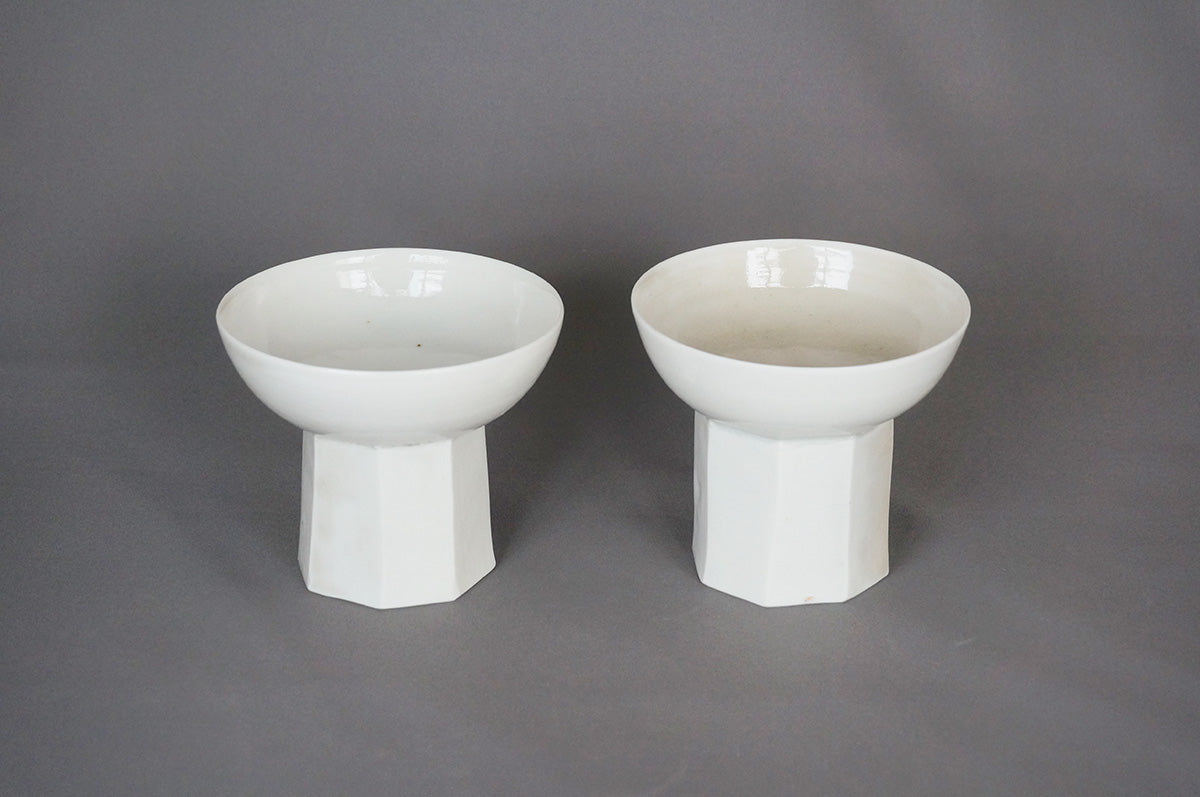 021 青白磁八角高台小鉢