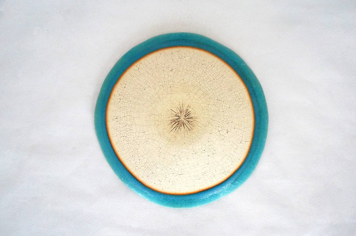 022 トルコ　8寸　湖面