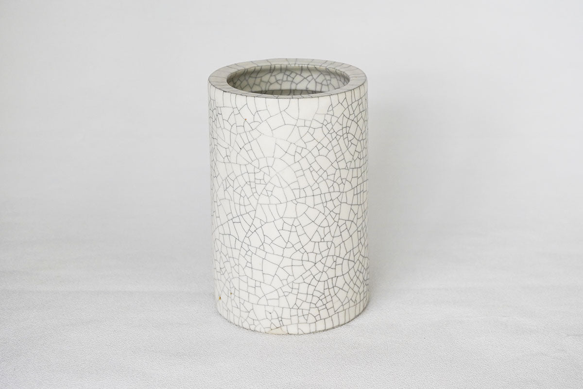 022 flower pot M