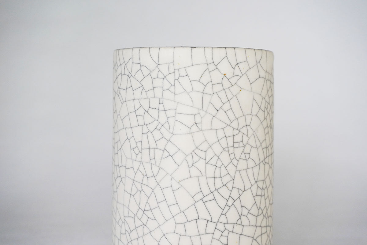 022 flower pot M