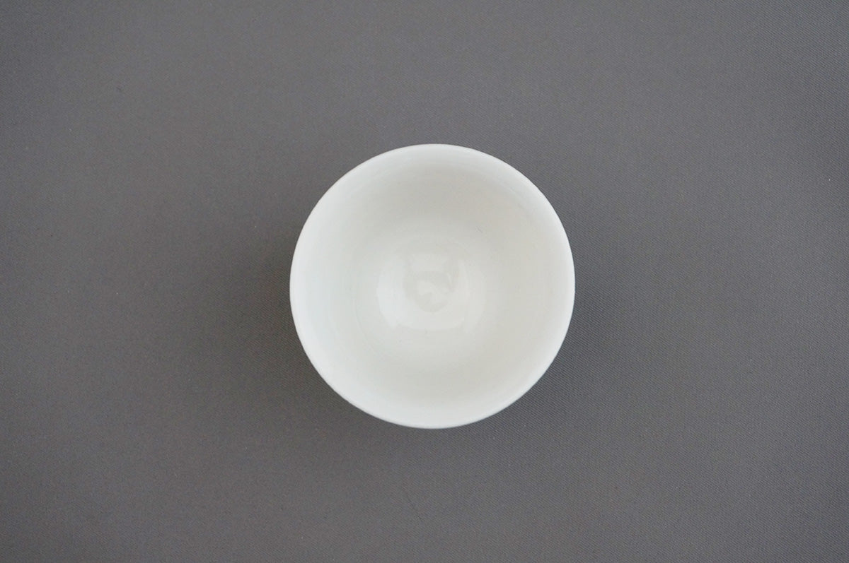 023 青白磁旅茶盃