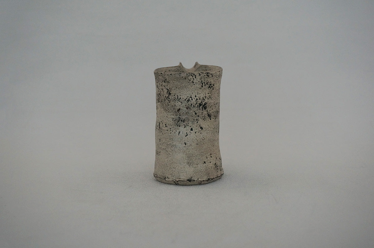 024 侘び銀彩 片口（茶海）1