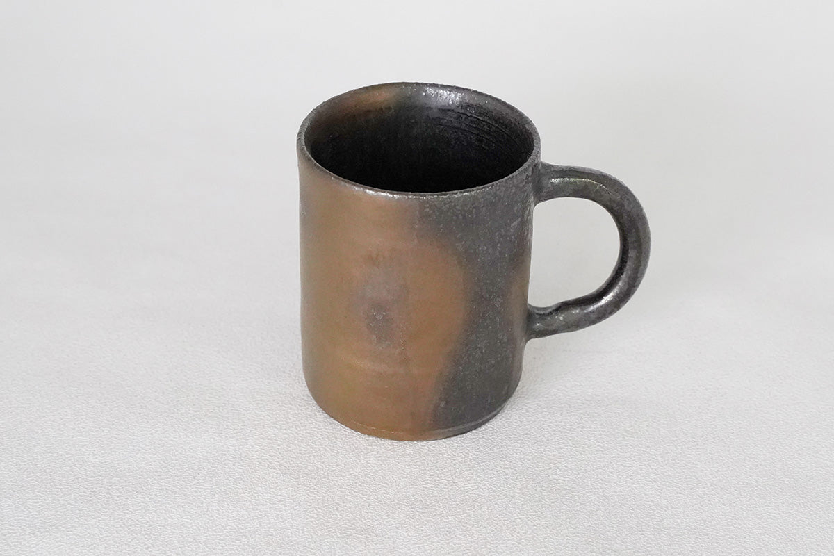 024 金彩　角底コーヒーカップ