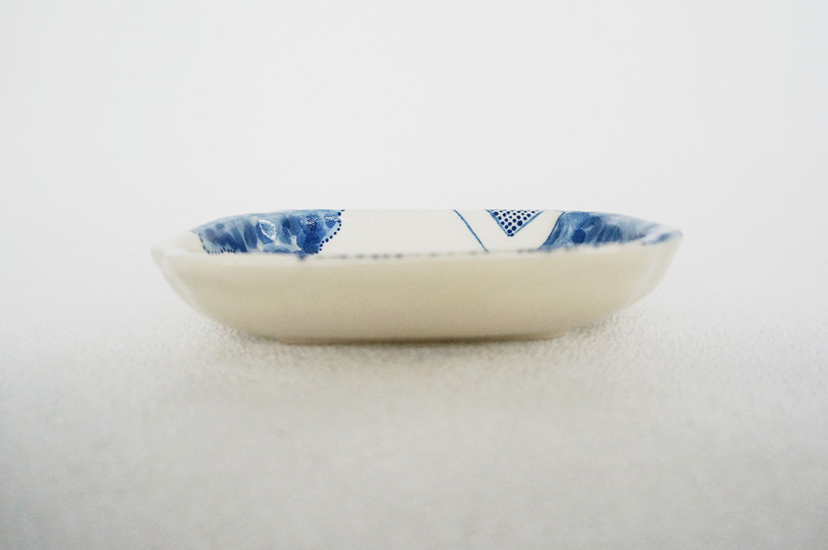 025 ひらがな文　豆皿