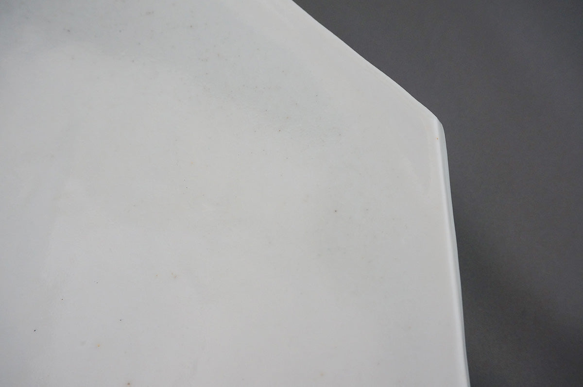 026 青白磁八角台皿（6寸）