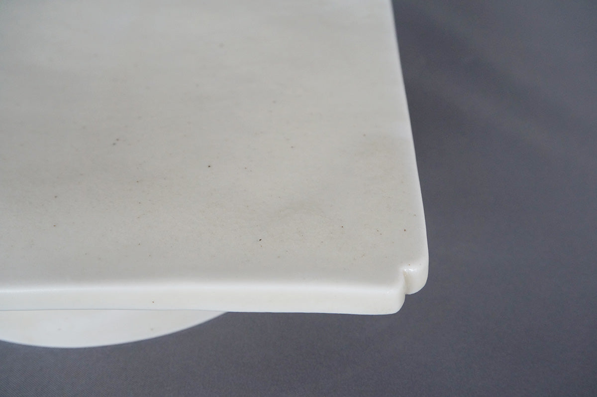 027 青白磁四方台皿（6寸） 5