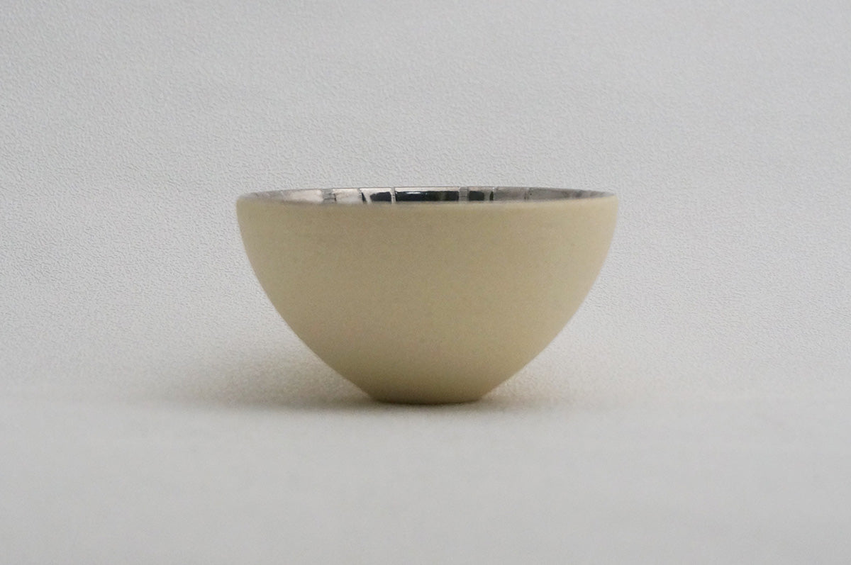 27 ホワイト 釉彩 プラチナぐい呑 1