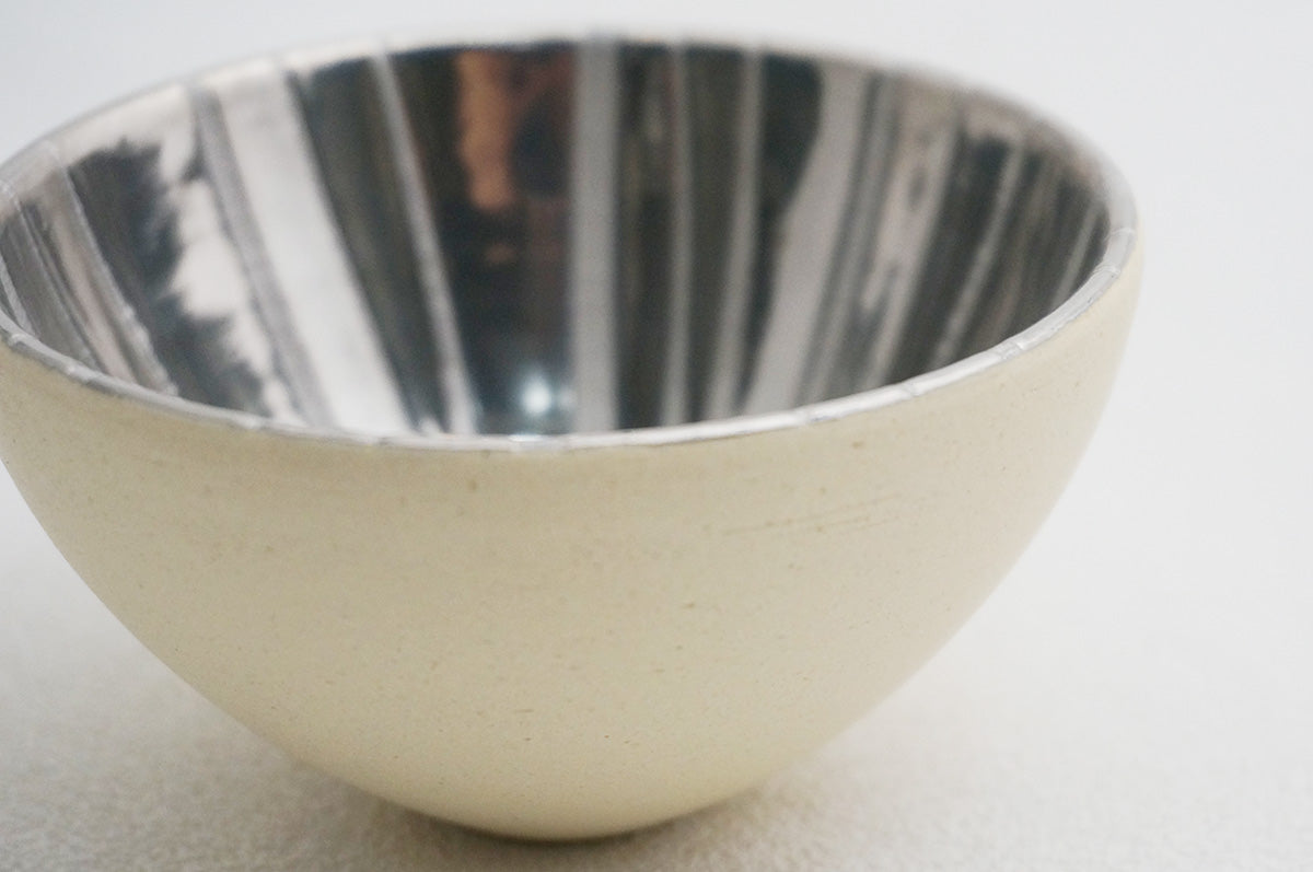 27 ホワイト 釉彩 プラチナぐい呑 1