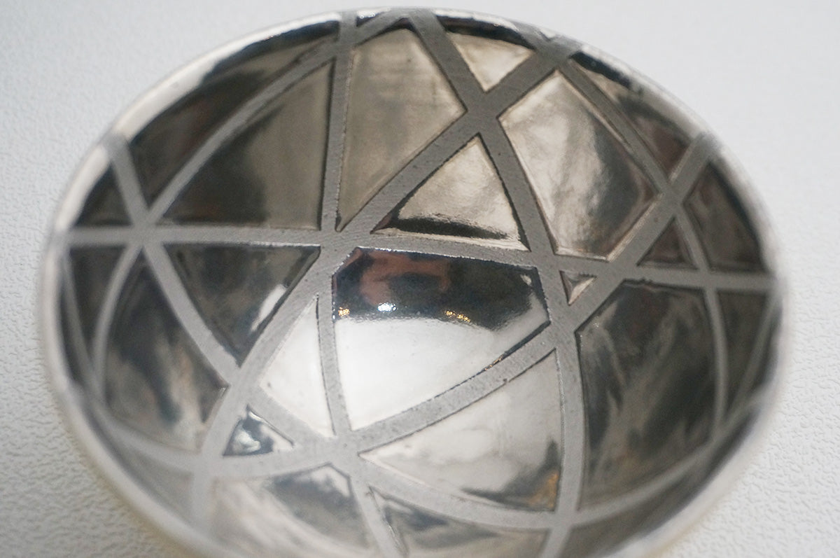 27 ホワイト 釉彩 プラチナぐい呑 2