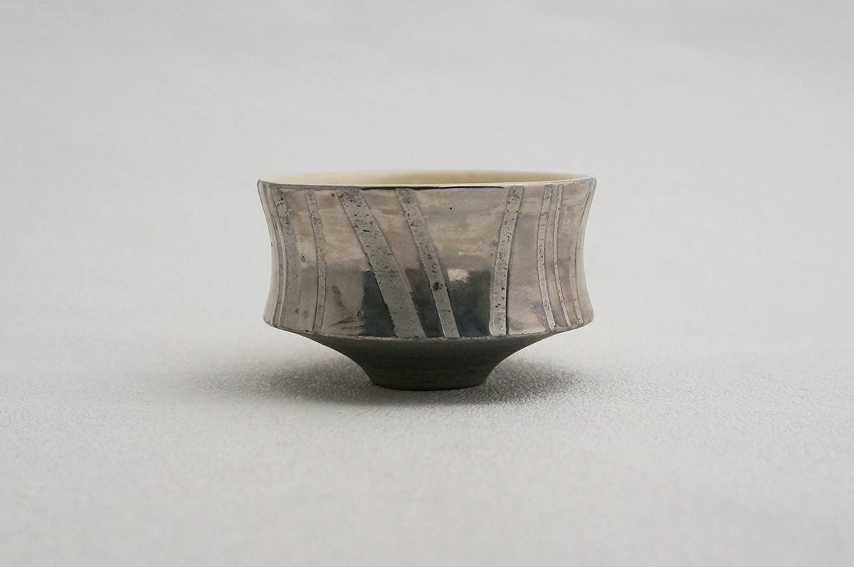 27 ホワイト 釉彩 プラチナぐい呑 7