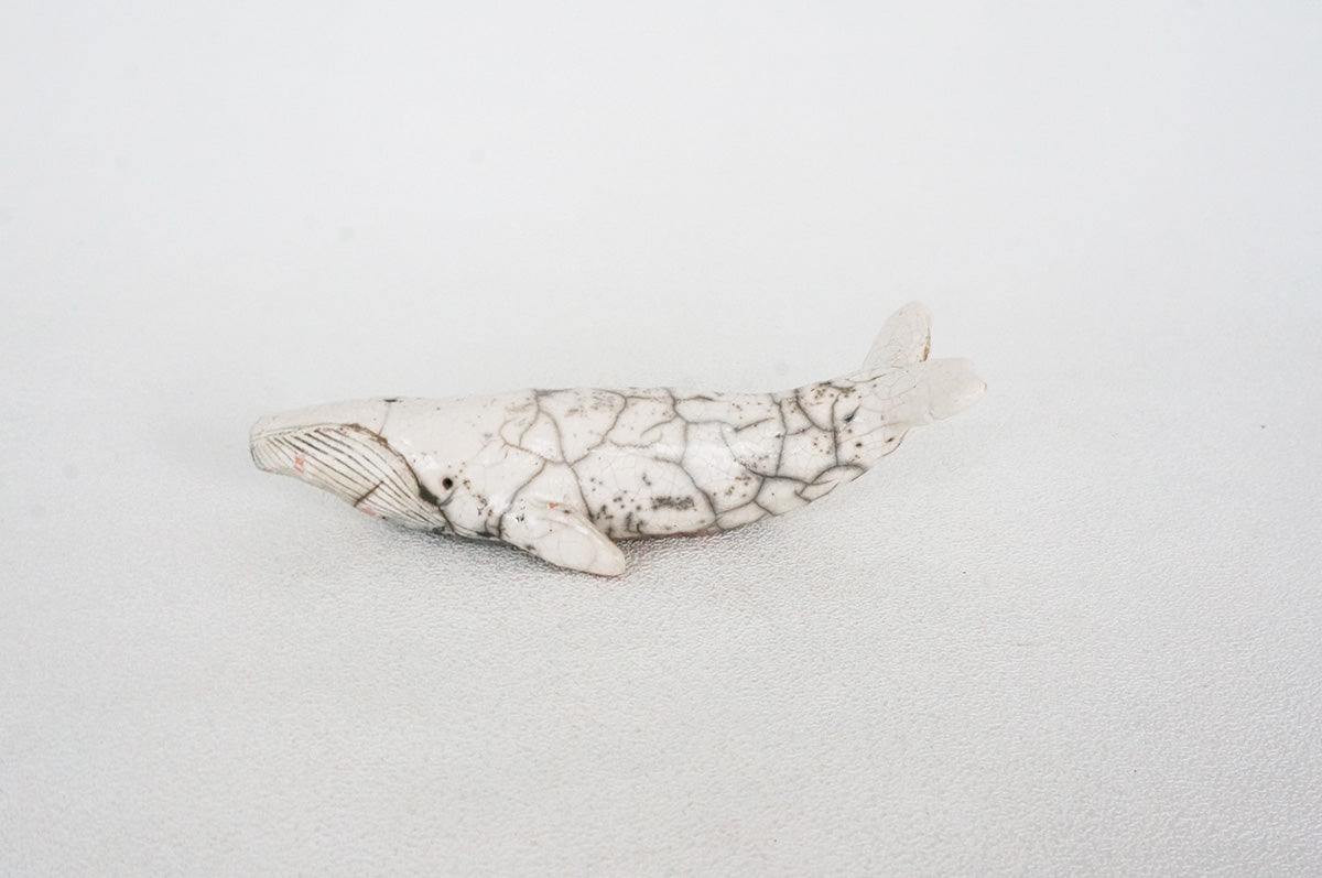 028 楽焼き　くじら