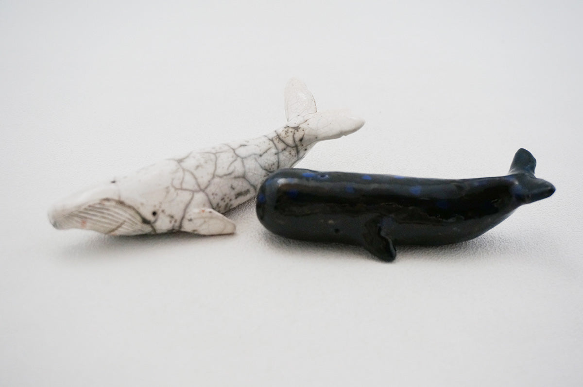 028 楽焼き　くじら