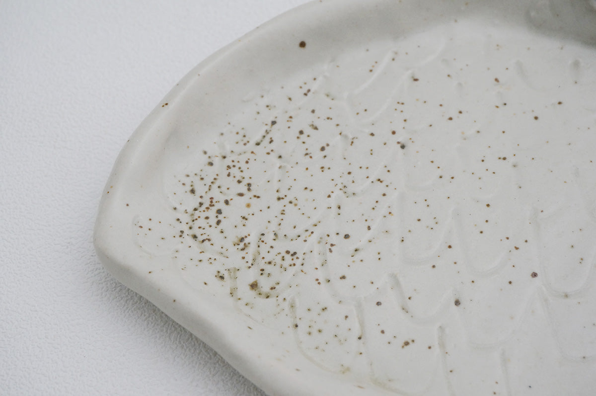 コウモリプレート