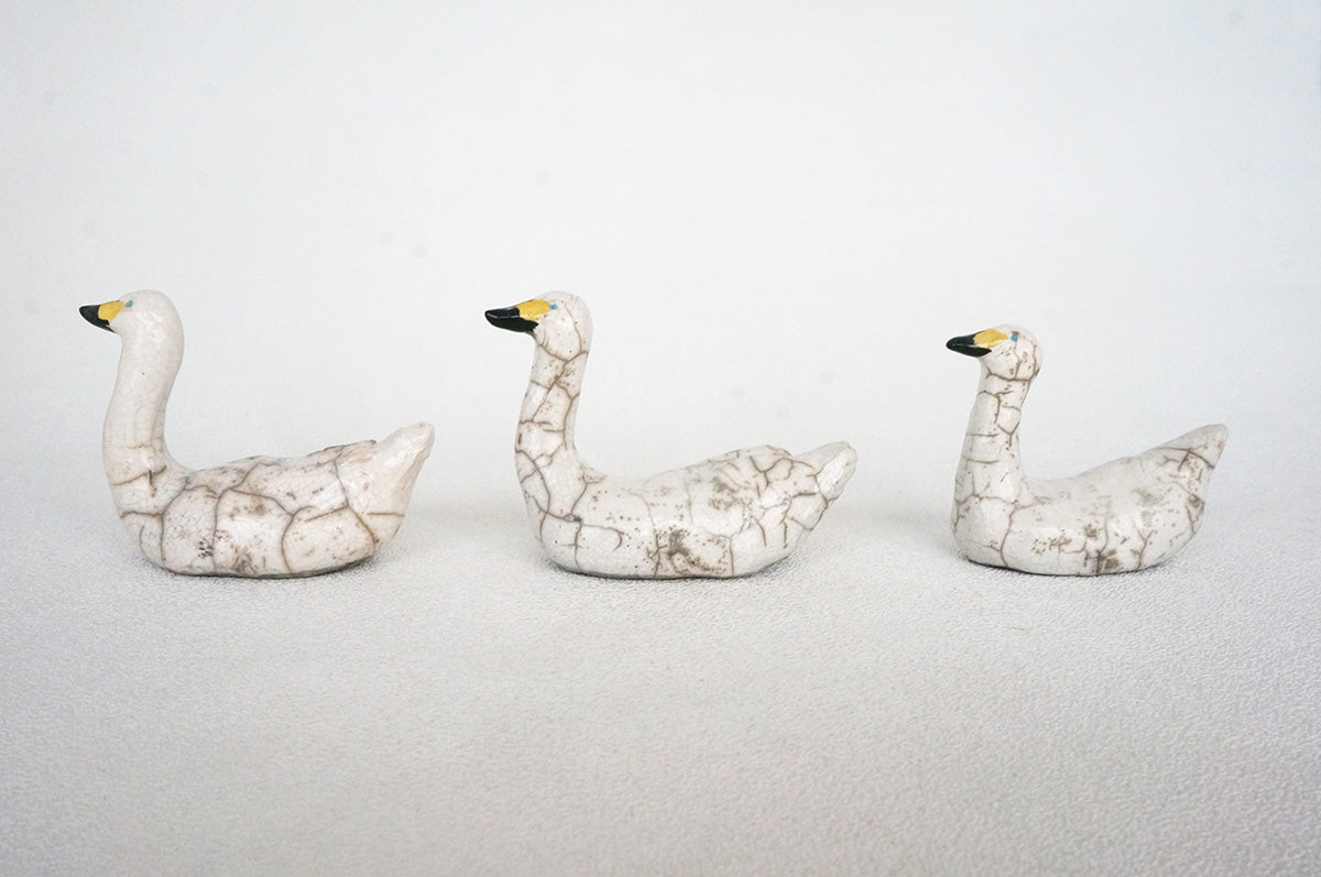 029 楽焼き　コハクチョウ　大