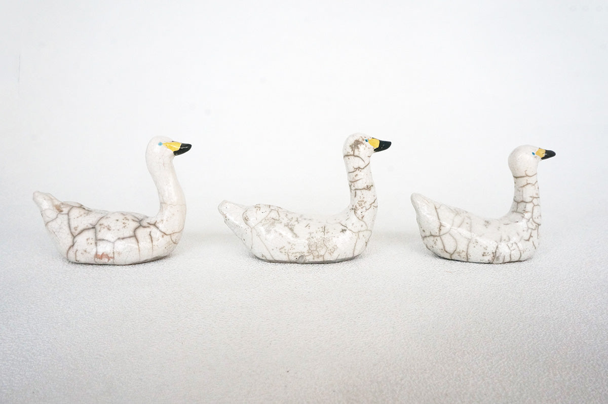 029 楽焼き　コハクチョウ　大